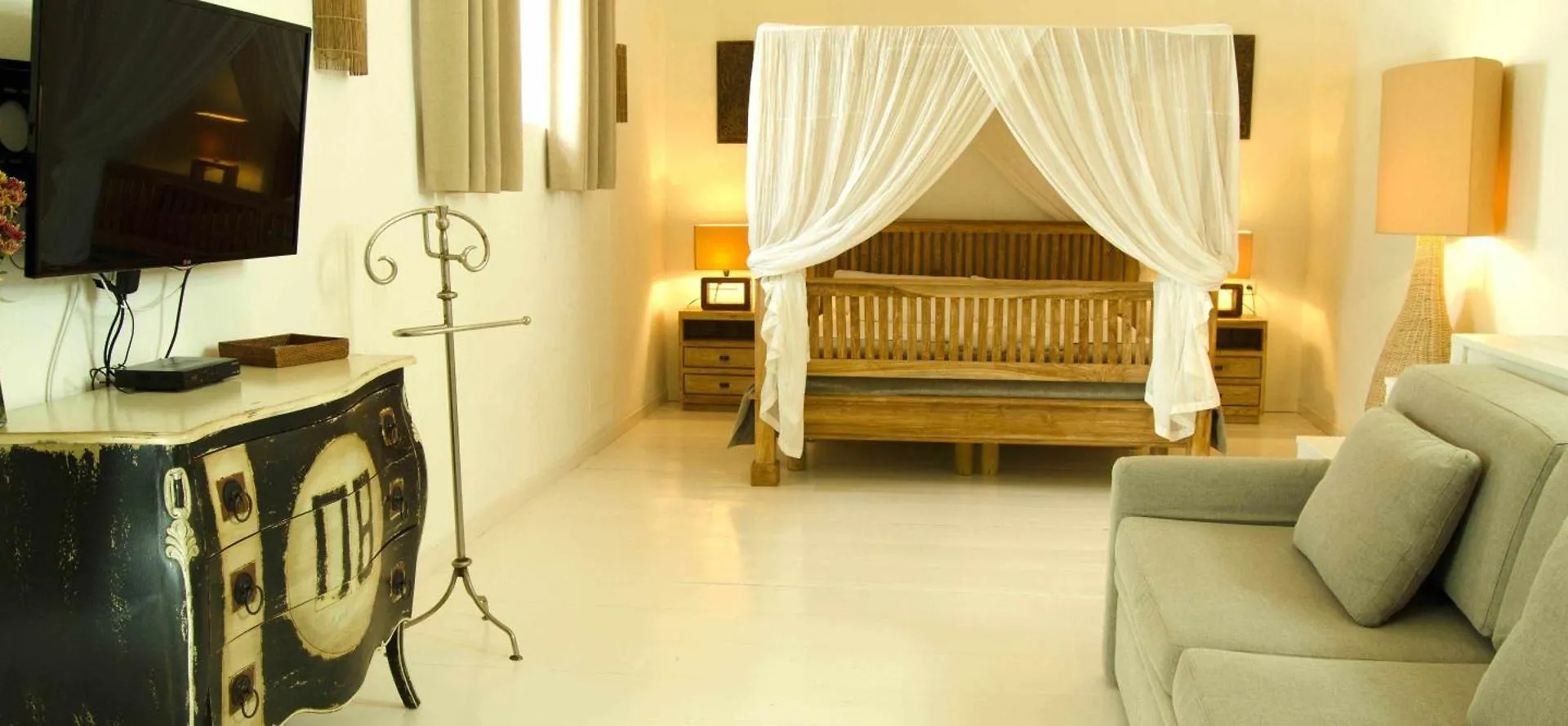 Hotel Silos19 Suites Tarifa